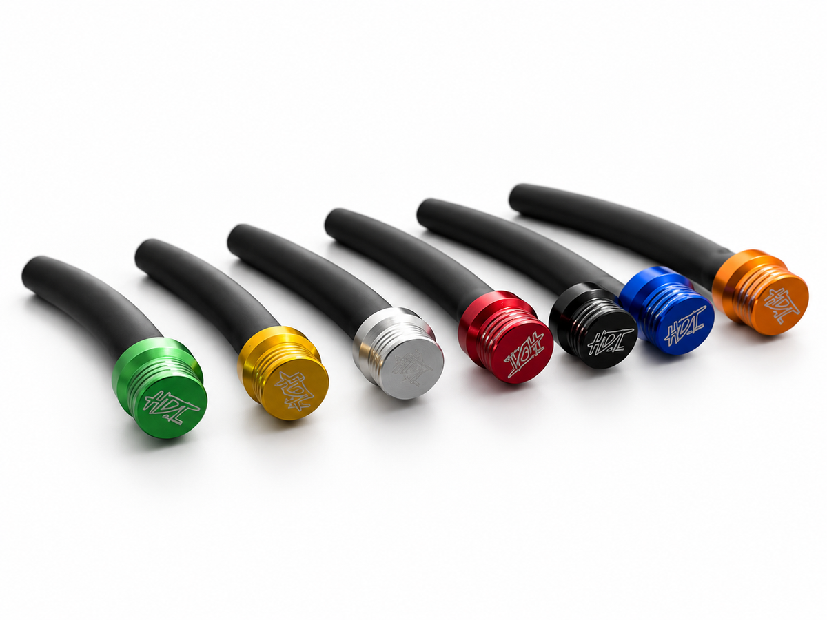 HDTMINIS BILLIET ANODISED VENT CAP WITH HOSE / FUEL BREATHER